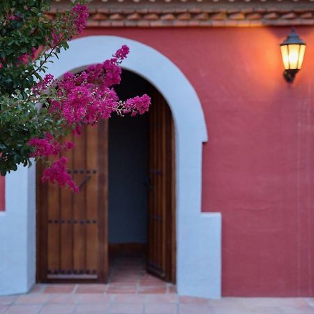 Hotel Rural Las Tejuelas Valdecaballeros Exterior photo