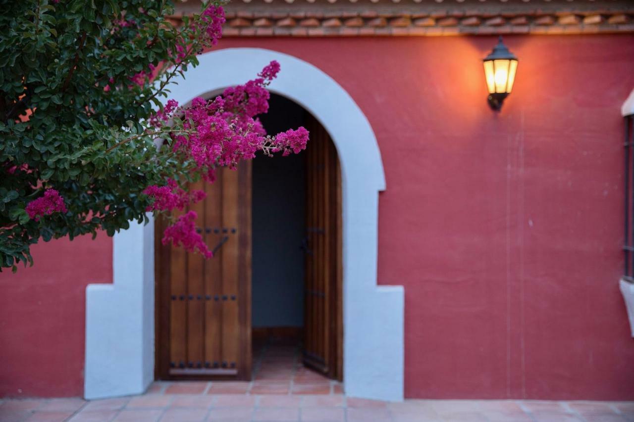 Hotel Rural Las Tejuelas Valdecaballeros Exterior photo
